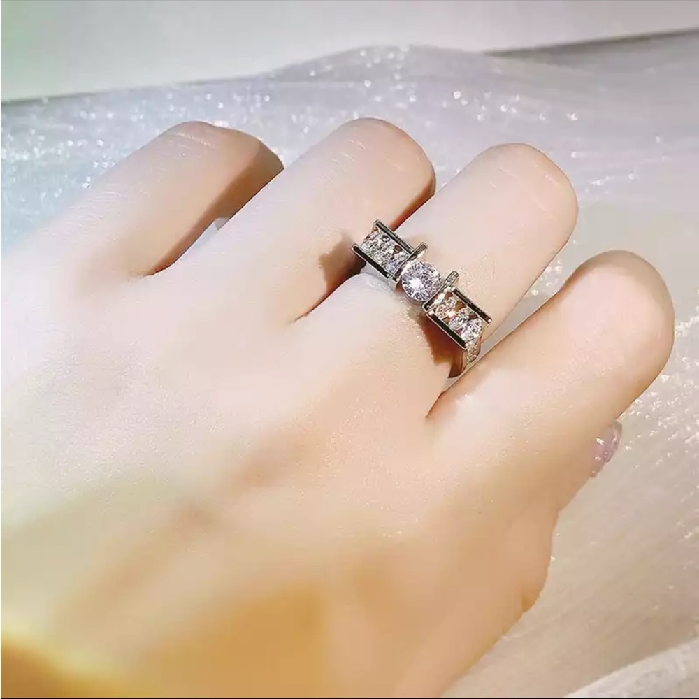 New 925 Silver Classic Irregular Geometric Ladies New Hip Hop Party Diamond Ring - Picture 4 of 5